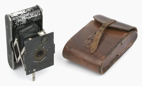 REL/21582 the camera used by Wilfred Kent-Hughes