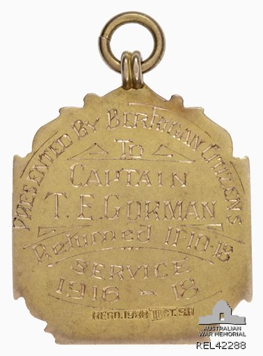 REL43579 Note the markings on the reverse of this fob.