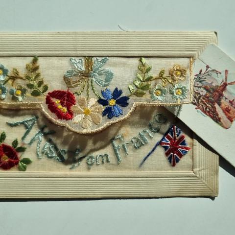 Postcards from Indigenous soldier found at Bendigo market