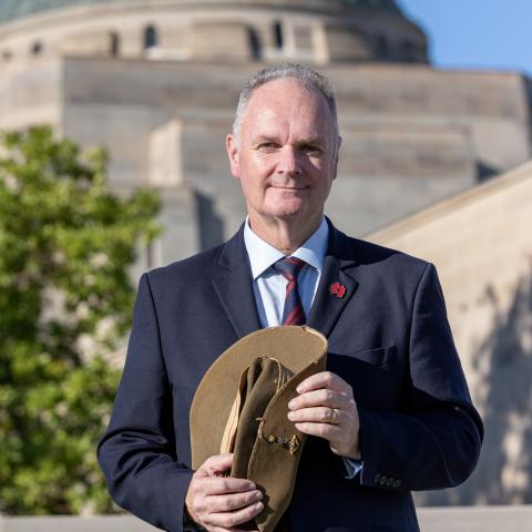 Australian War Memorial Director, Matt Anderson with his father's old slouch hat