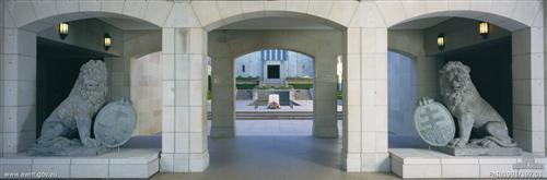 The Menin Gate lions at the entrance of the Australian War Memorial