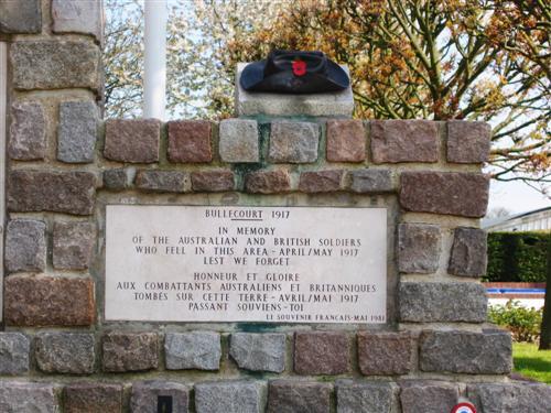 Slouch hat memorial