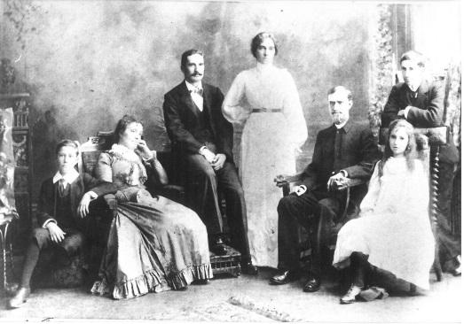 Family portrait of the Raws family