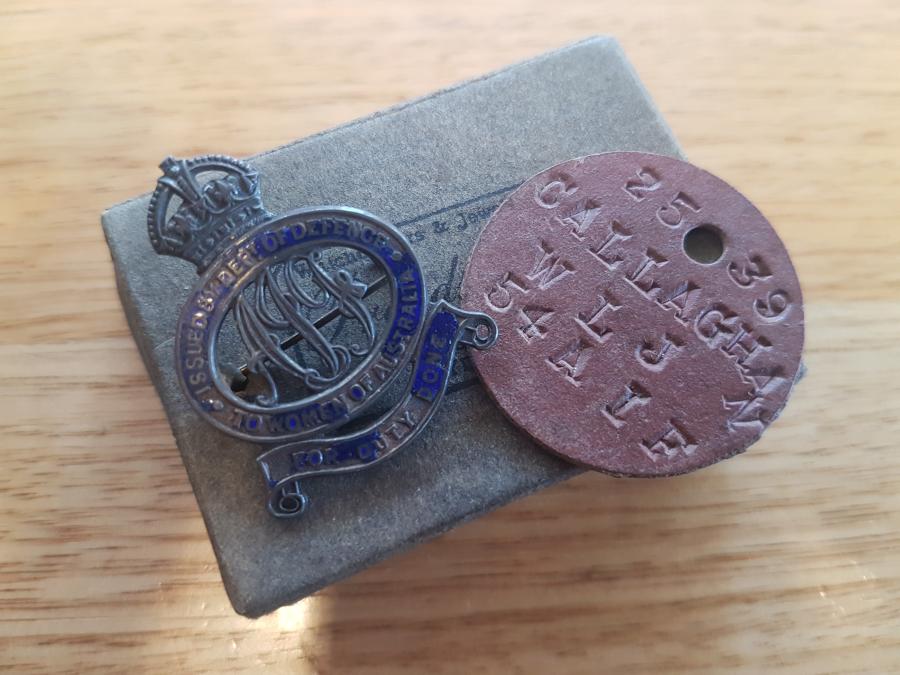 tag and mother's badge