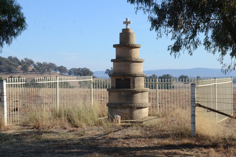 Cowra breakout