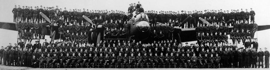 NZ 75 Squadron group