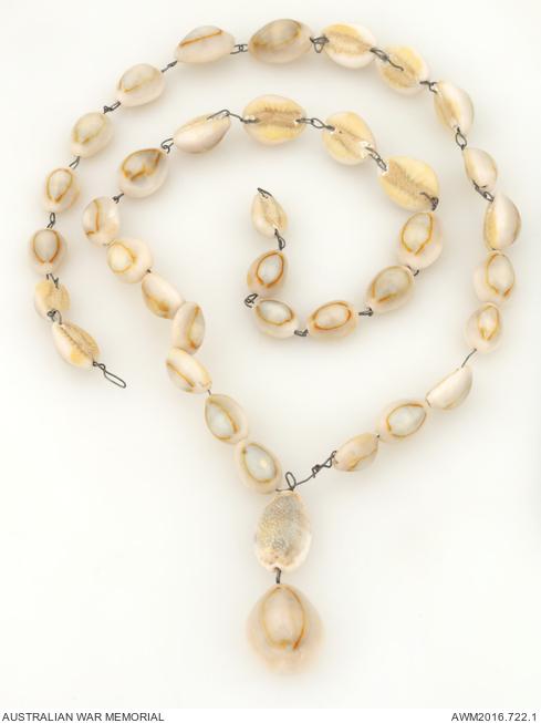 This shell necklace made by Ned Newman and sent to penfriend Ruth Laurie in late 1944.