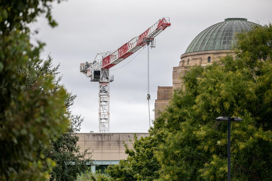 Australian War Memorial crane