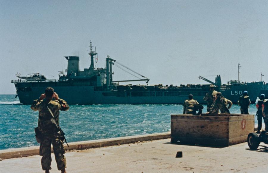 Tobruk arriving in Mogadishu 20 January 1993.