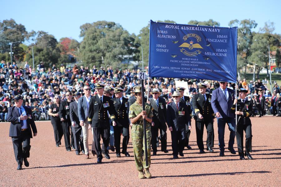 veterans march