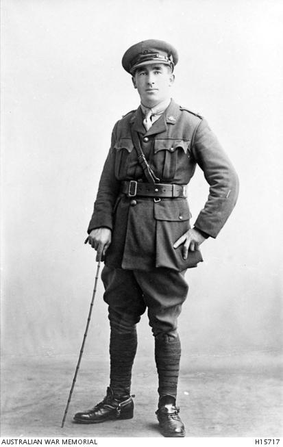 Studio portrait of Lieutenant Louis Bayer, 1st Australian Machine Gun Company, AIF.