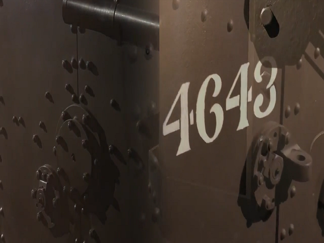 German war correspondent describes encounter with a tank - video