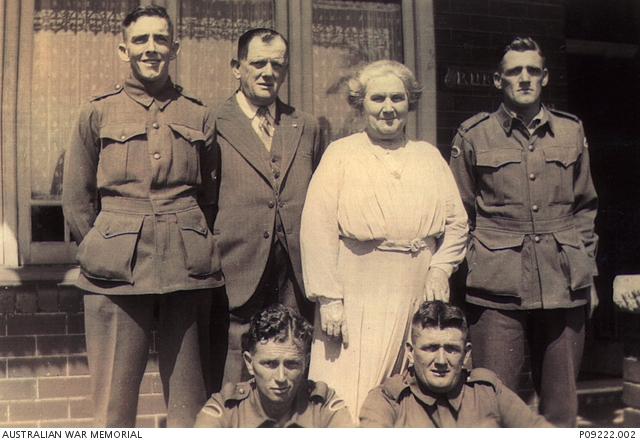 The Colenso brothers with their mother and father