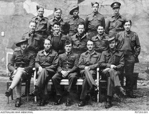 Australian officers and orderlies at Oflag IV-C, Colditz Castle, 1944. P07203.001