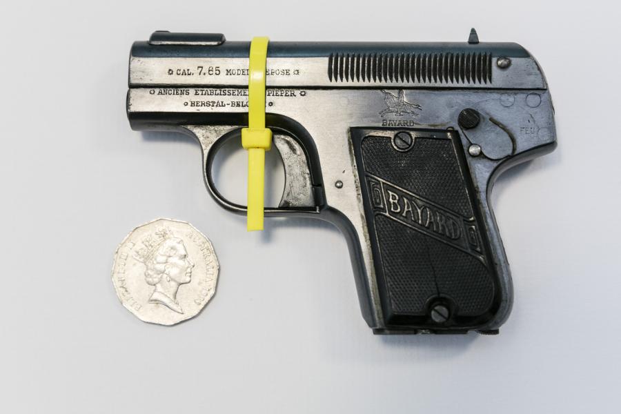 Image of the Bayard 1908 pistol