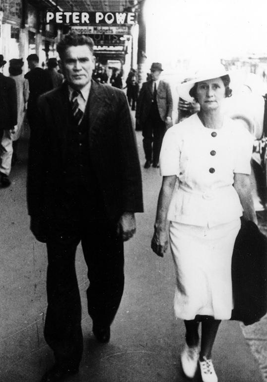Deucem with his wife Daisy.