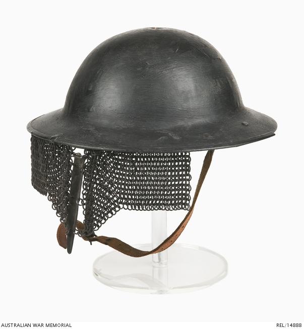Steel helmet with Cruise visor