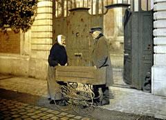 Two civilians, Reims, 1917