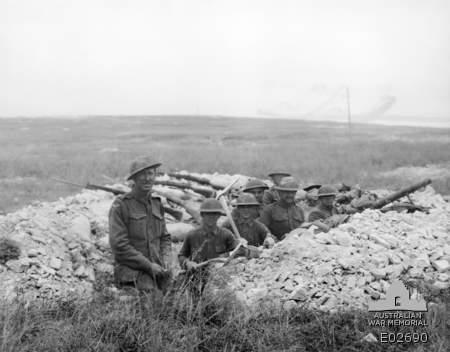 American and Australian troops dug in together during the Battle of Hamel. 