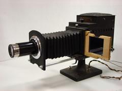 Lantern slide projector