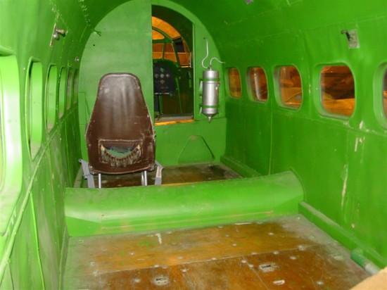 AWM Hudson cabin forward